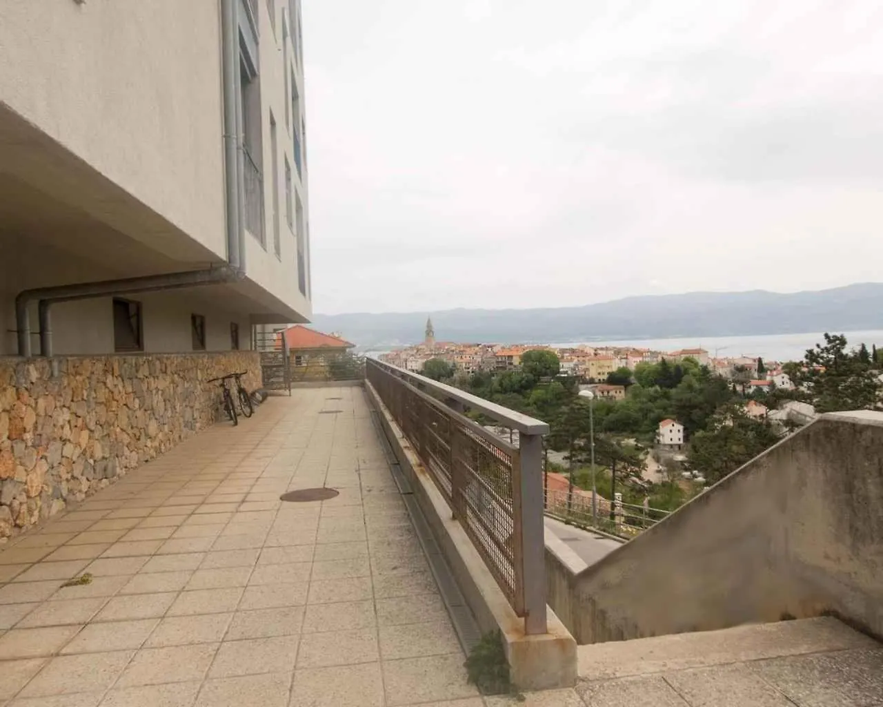 Apartment In Vrbnik - Insel Krk 45253 0*,  Croatia